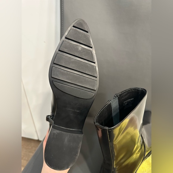 Massimo Dutti Glossy Black Leather Boots - Picture 11 of 12